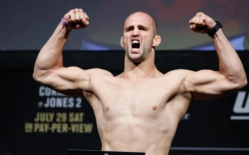 Volkan-Oezdemir-x-Alonzo-Menifield